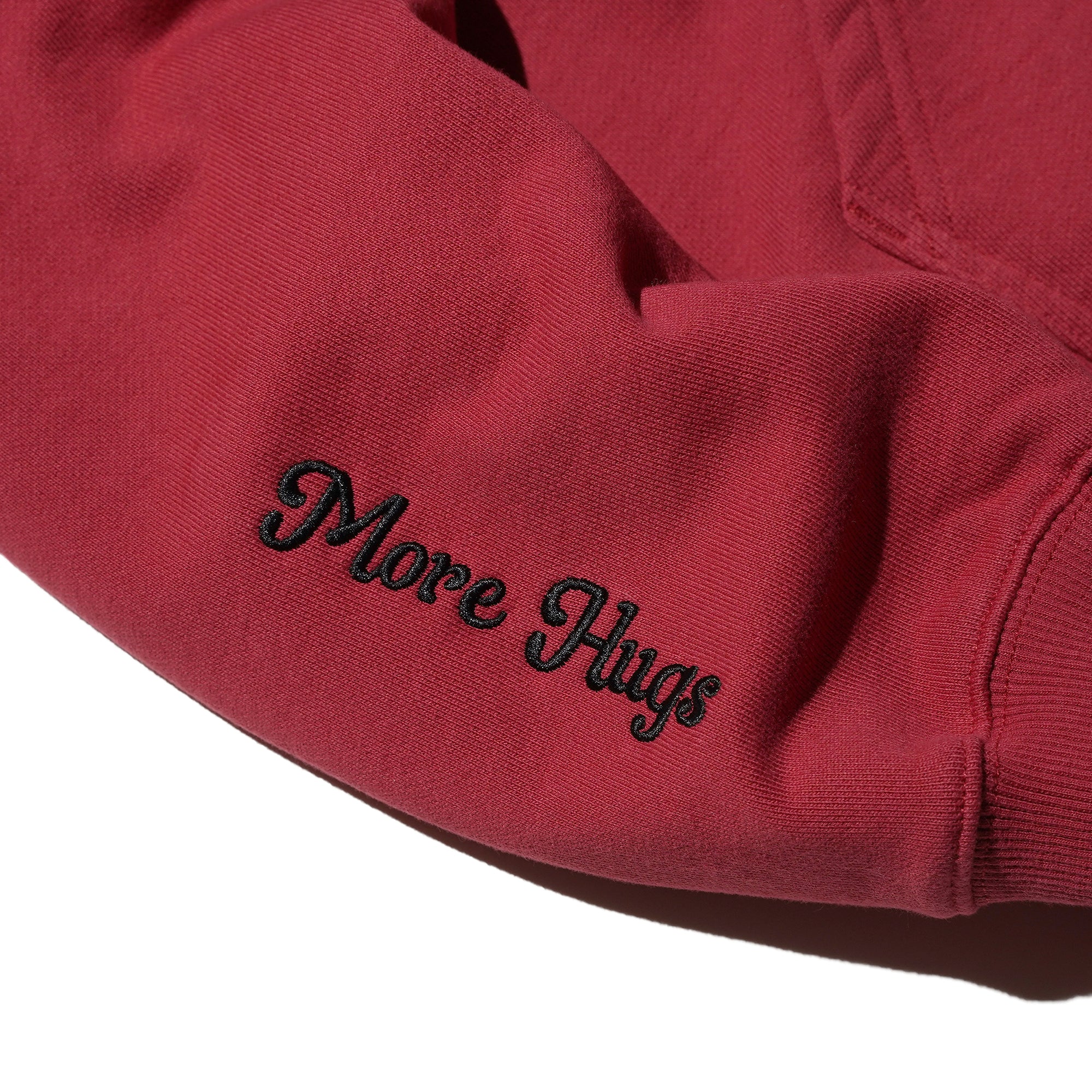 'MORE HUGS' 植絨印花連帽衛衣(紅色)
