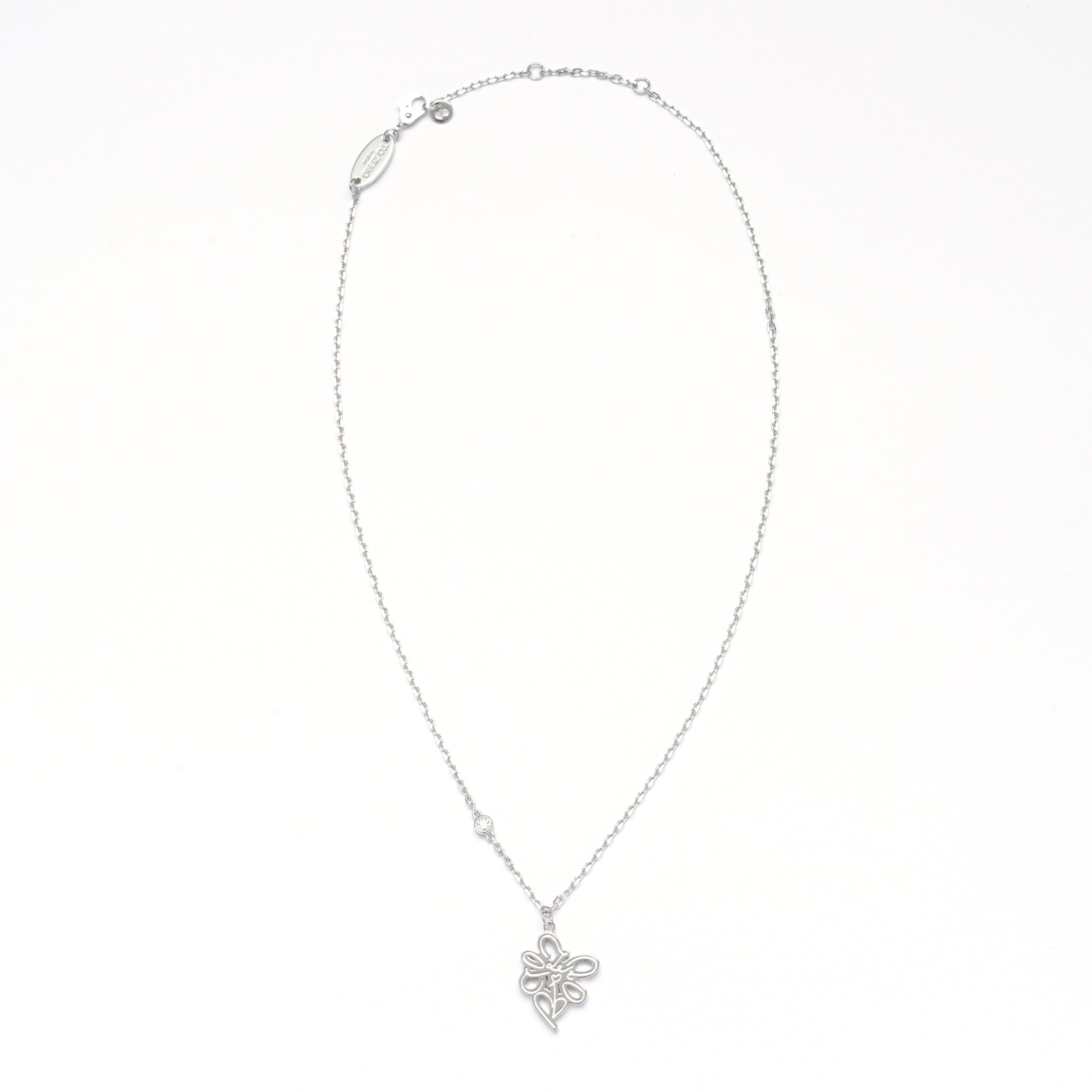 THE PETALS OF LOVE' SILVER NECKLACE