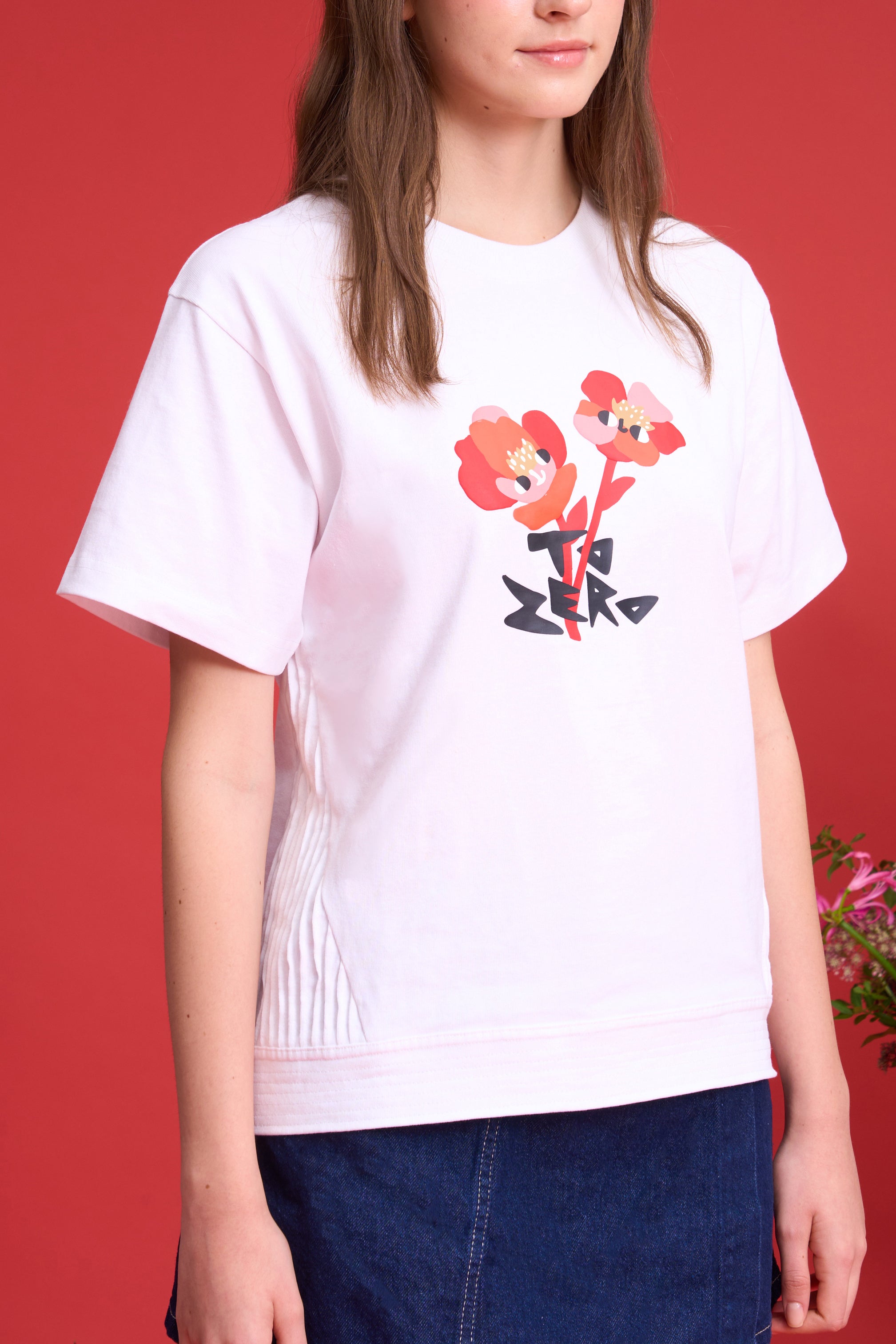 TO ZERO 'Floral Friends' T-SHIRT (WHITE)