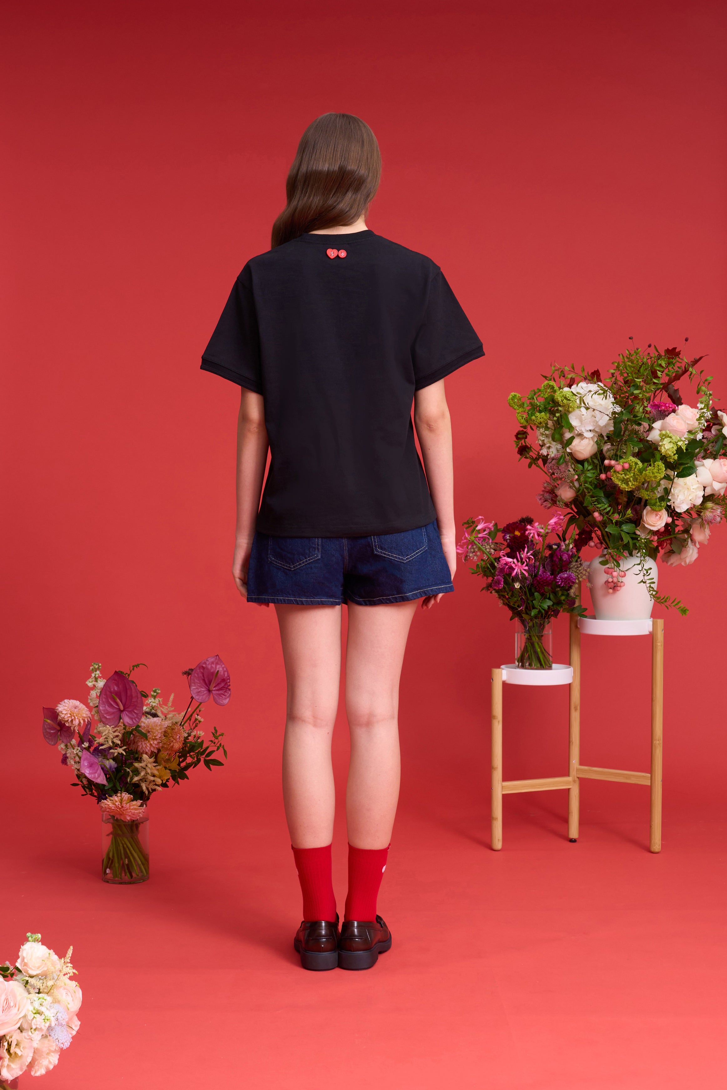 TO ZERO 'Floral Fete' T-SHIRT (BLACK)