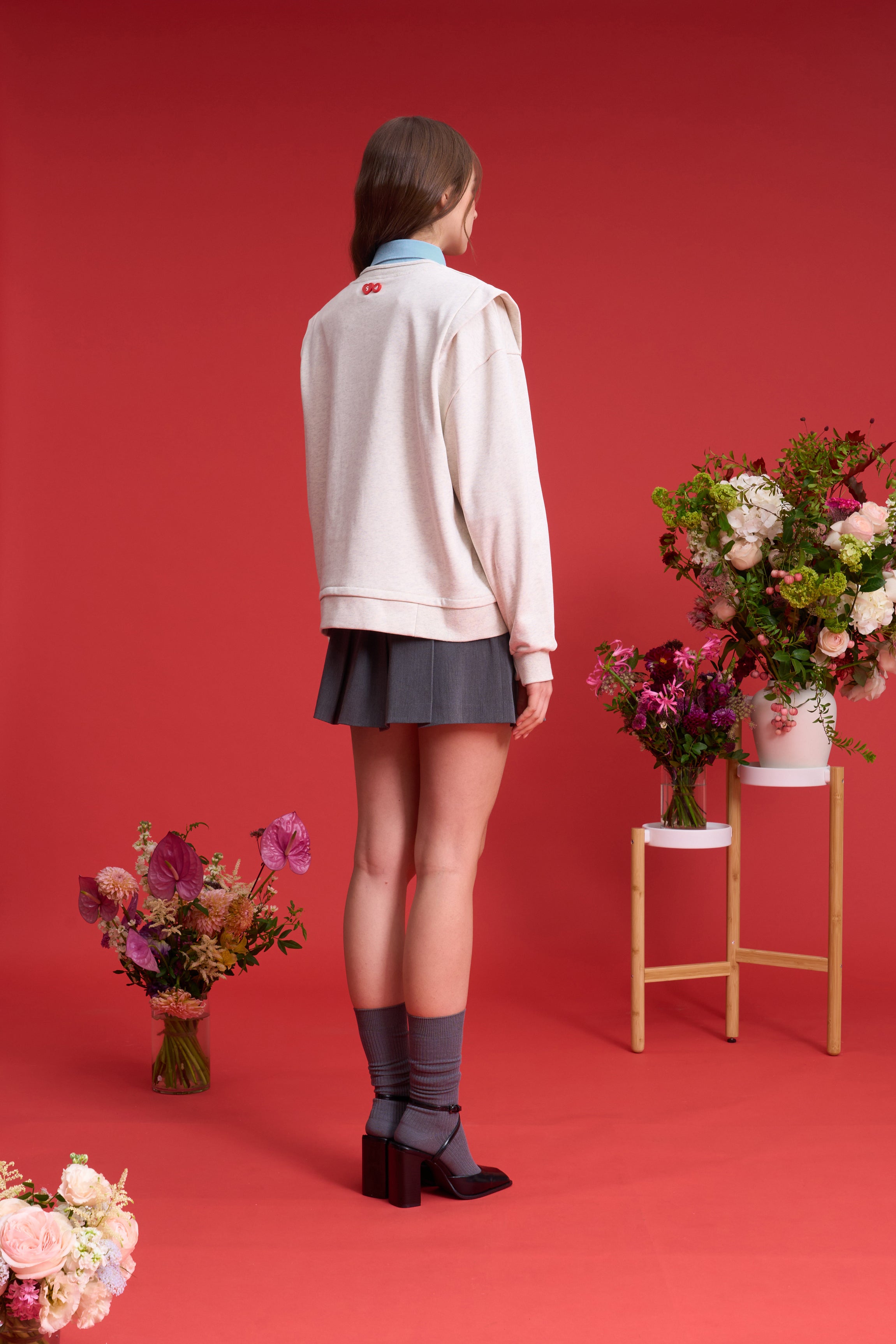 TO ZERO 'Blossom ' TOOTHBRUSH-EMBROIDERED SWEATER (LIGHT HEATHER GREY)