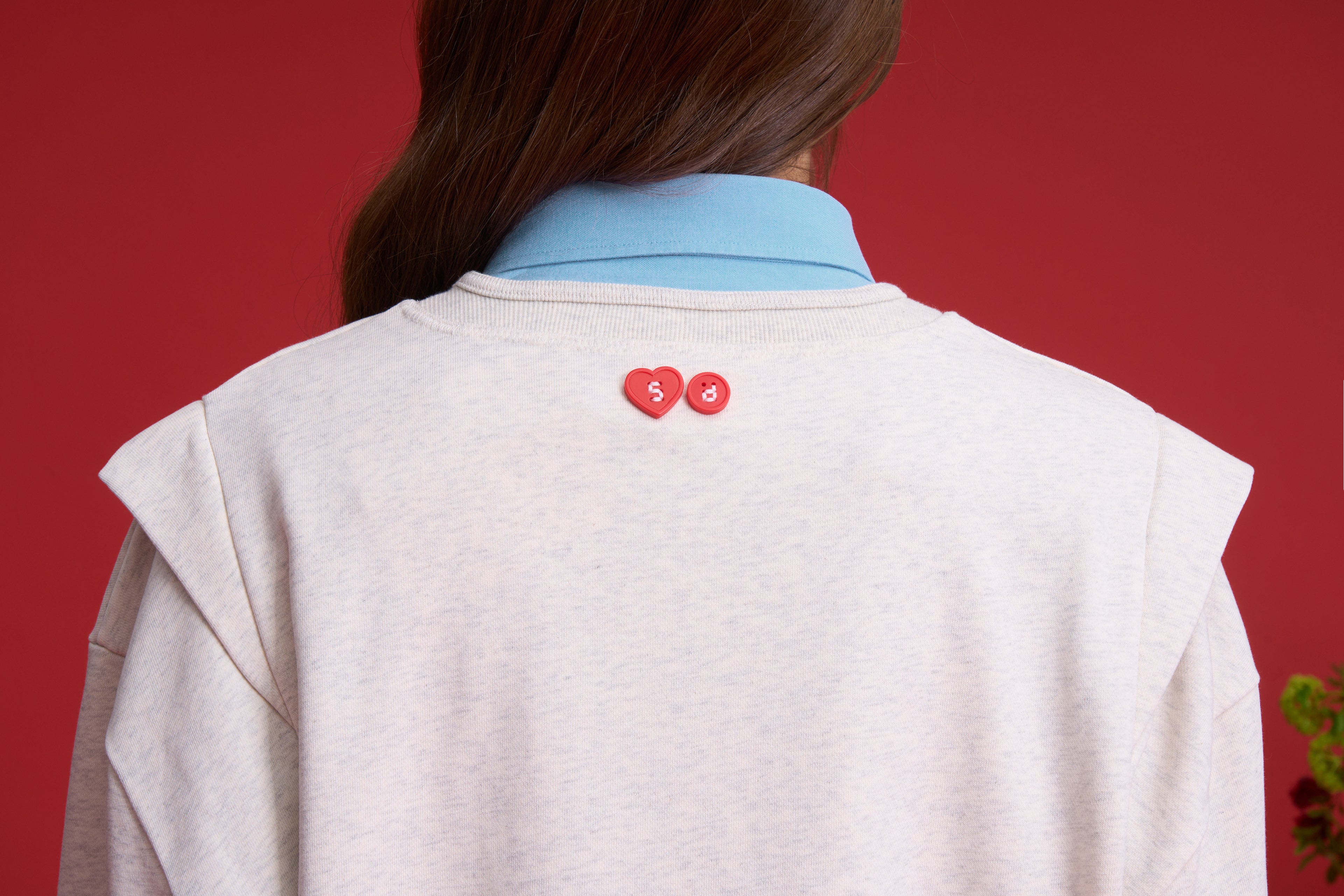 TO ZERO 'Blossom ' TOOTHBRUSH-EMBROIDERED SWEATER (LIGHT HEATHER GREY)