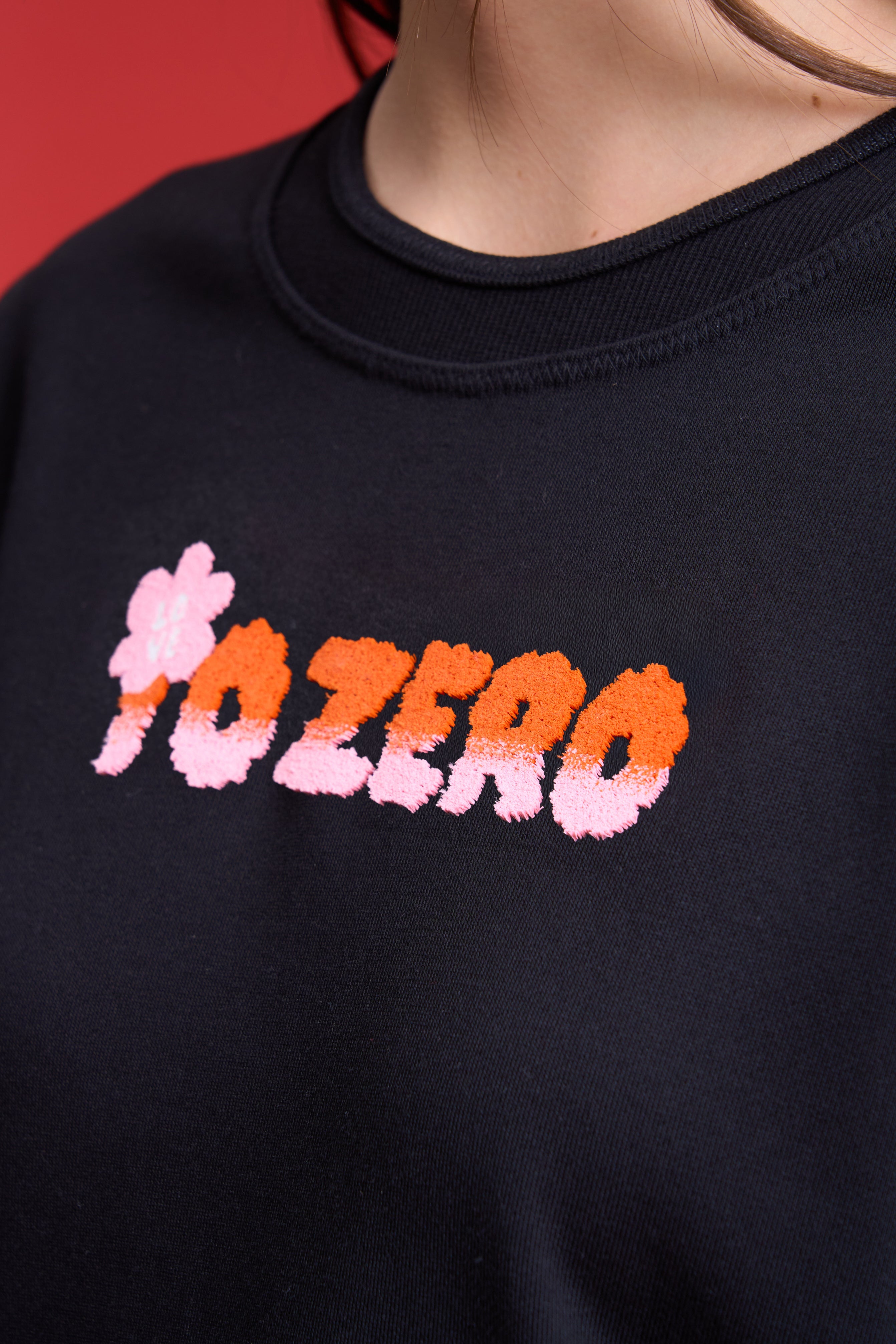 TO ZERO 'Blossom ' TOOTHBRUSH-EMBROIDERED SWEATER (BLACK)