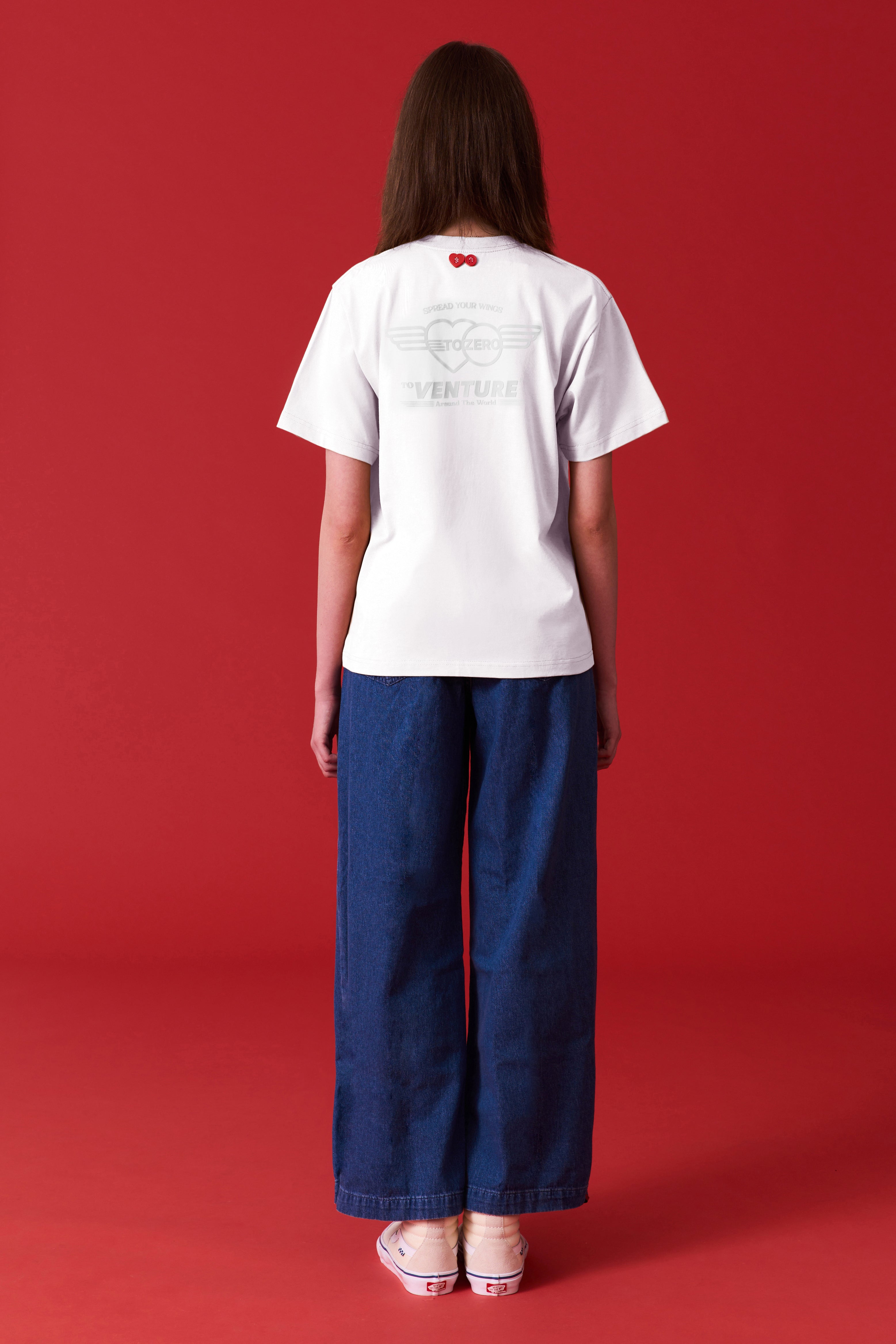 'SPREAD YOUR WINGS' PRINT T-SHIRT (WHITE)