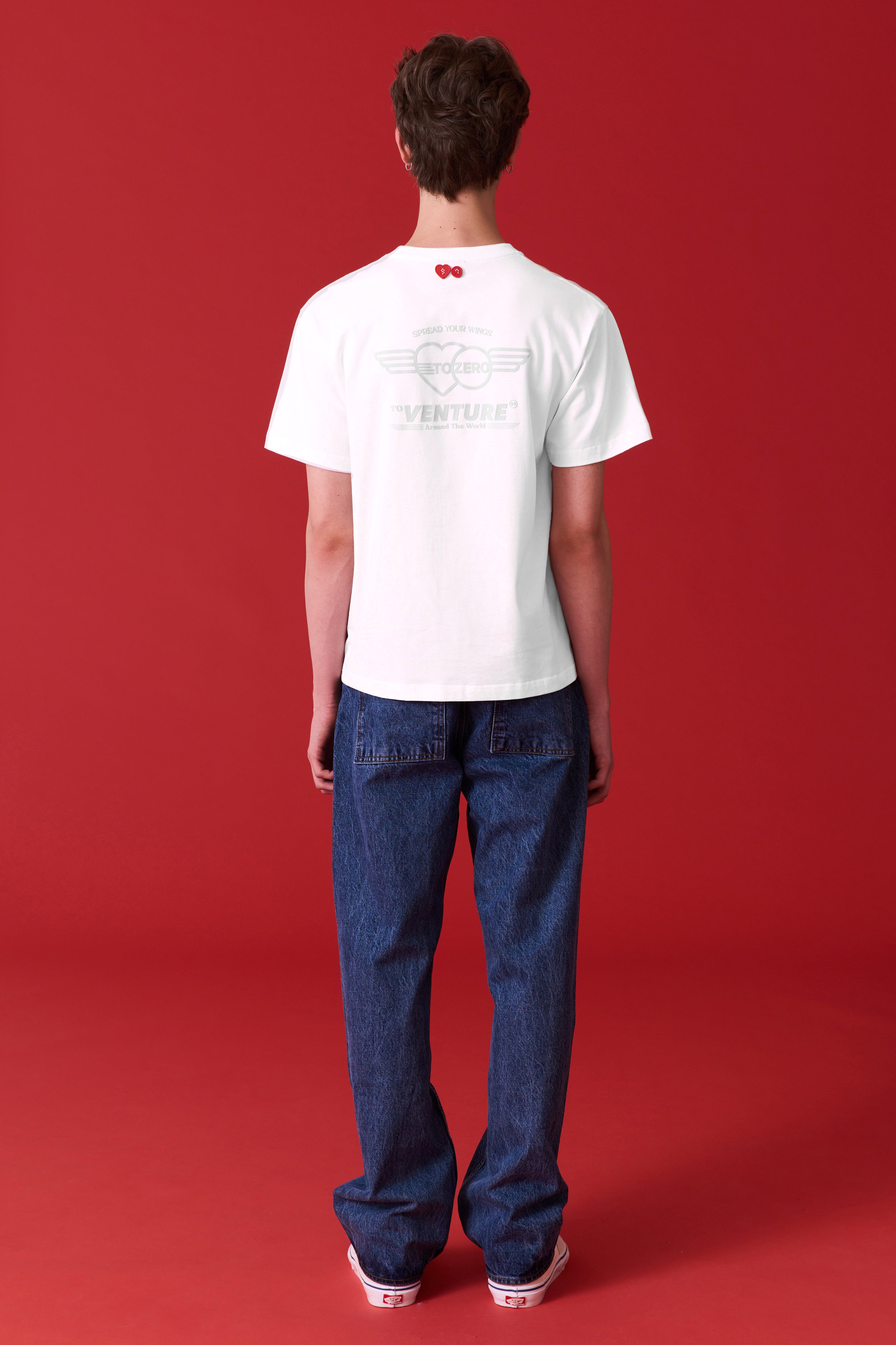 'SPREAD YOUR WINGS' PRINT T-SHIRT (WHITE)