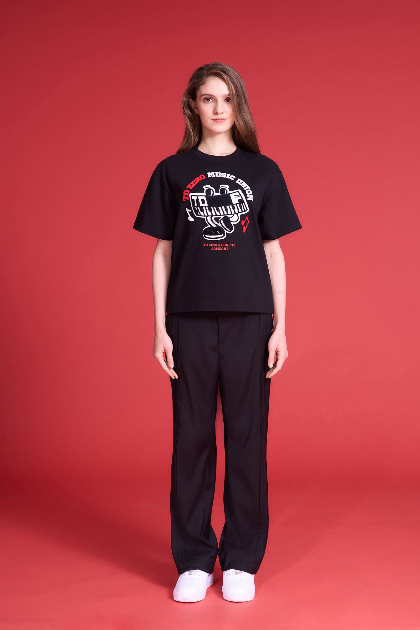TO ZERO 'MUSIC UNION' EMBROIDERY T-SHIRT (BLACK)