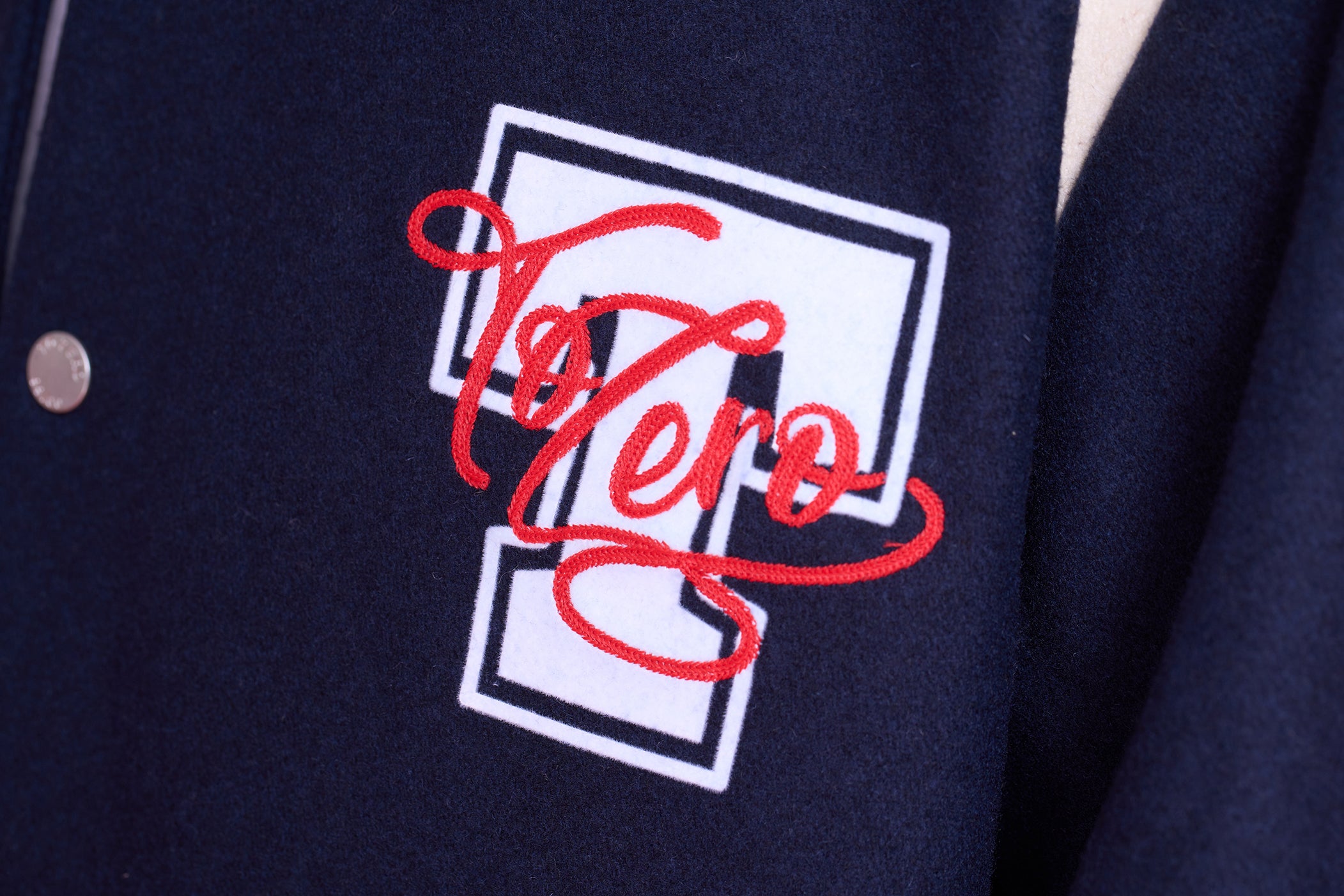 TO ZERO 'MUSIC UNION' FLOCK PRINT COACH JACKET