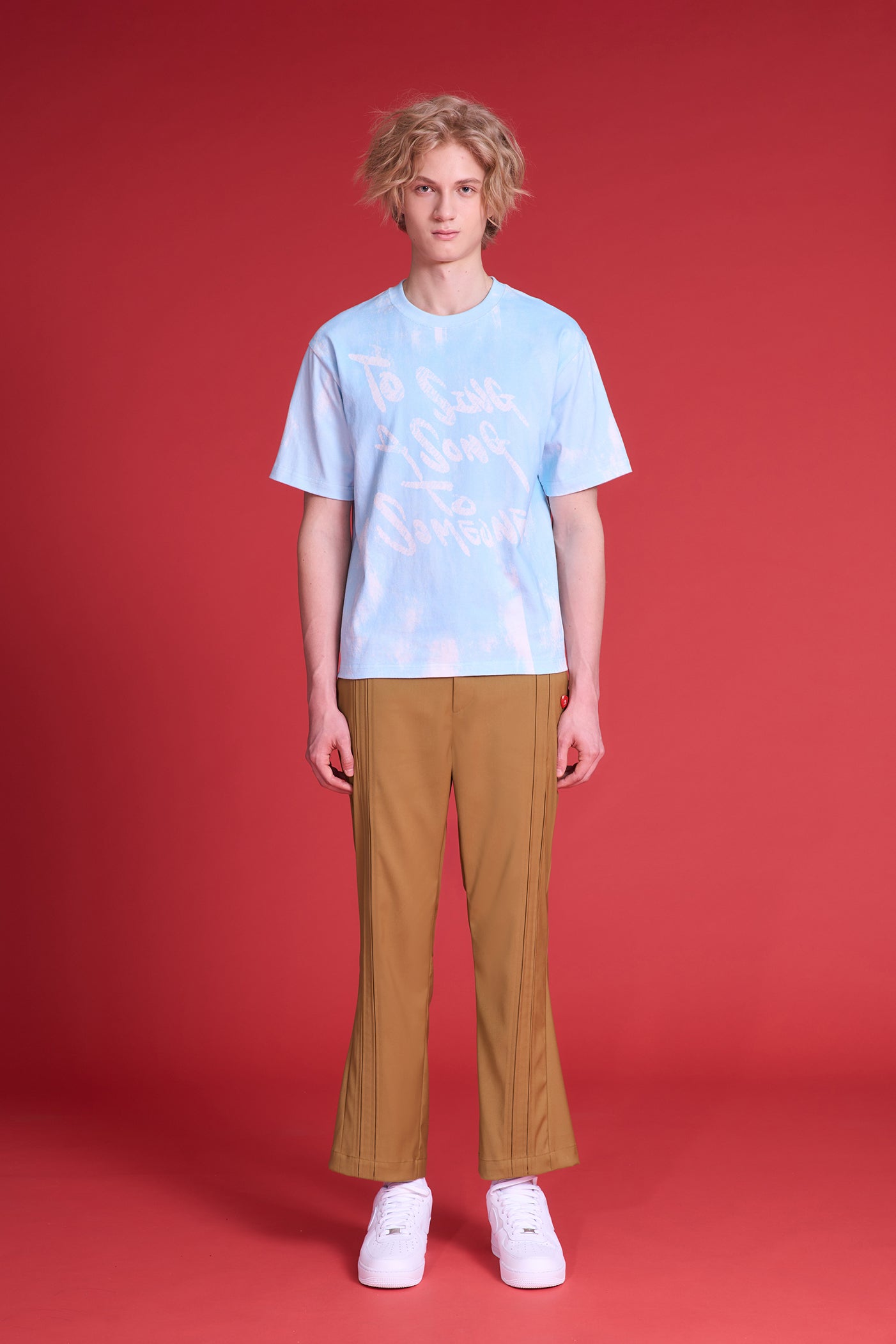 'TO SING A SONG TO SOMEONE' T-SHIRT (LIGHT BLUE)