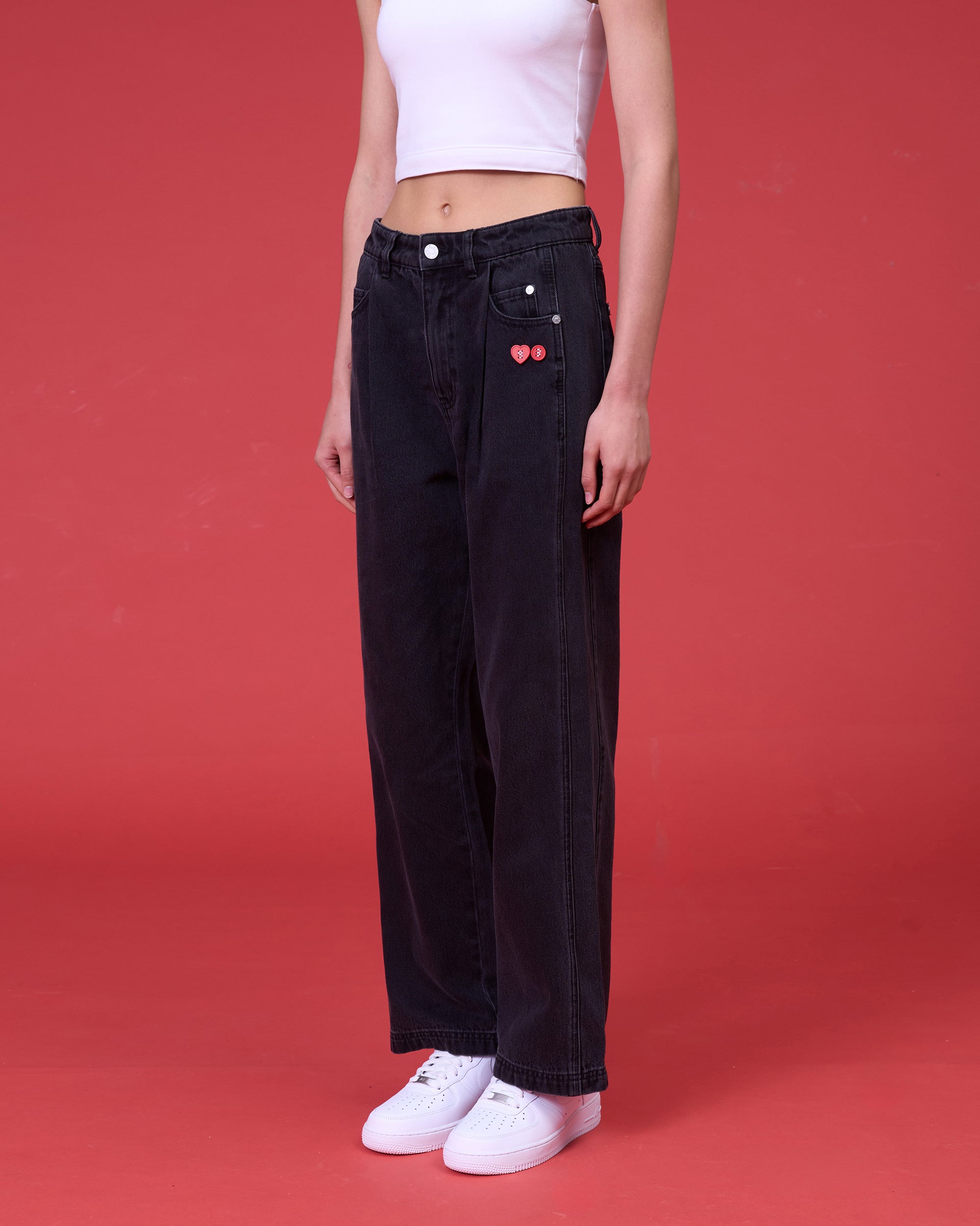 'AWESOMESAUCE!' PLEATED JEANS (WASHED BLACK)