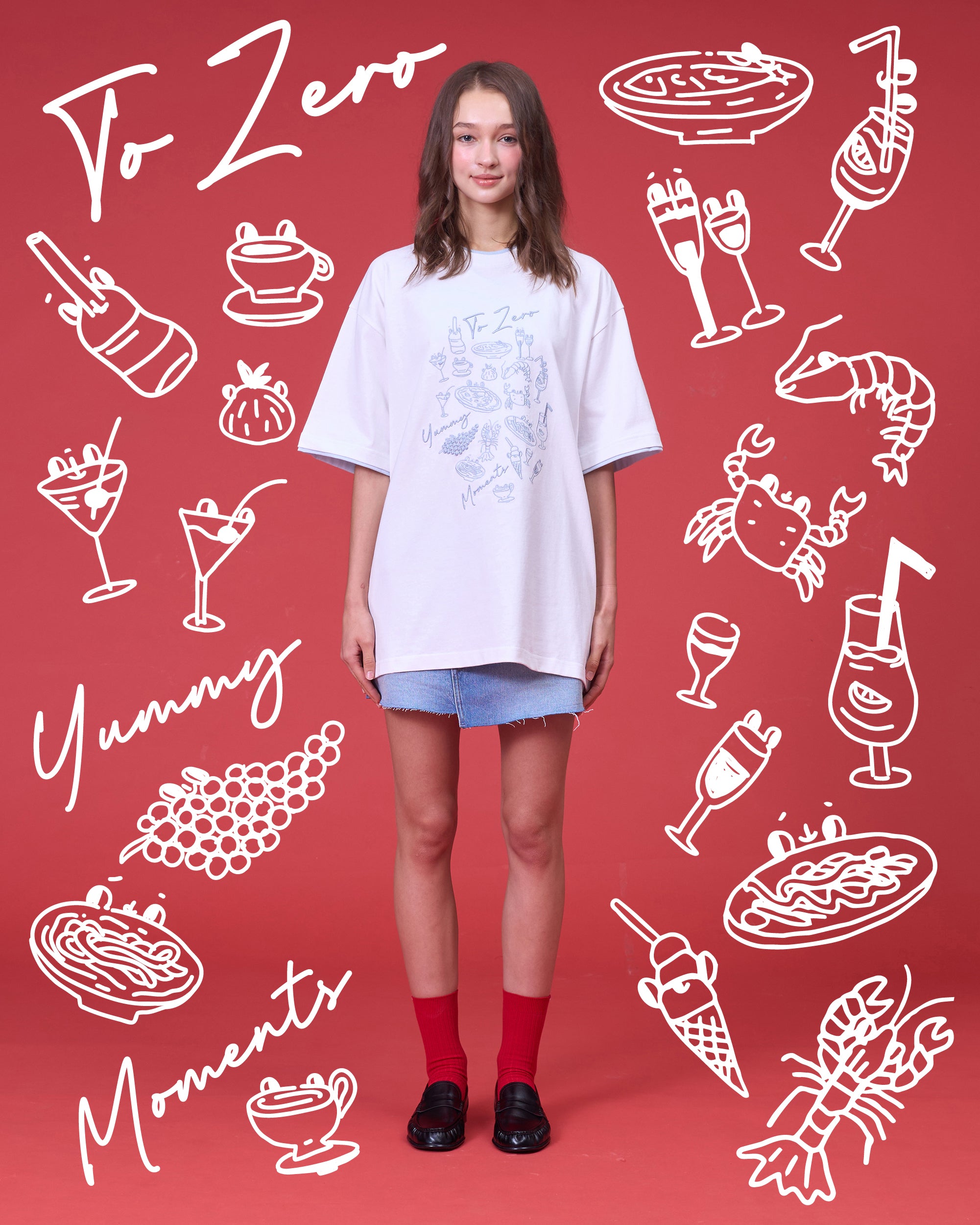 'THE YUMMY MOMENTS' OVERSIZED T-SHIRT (WHITE)