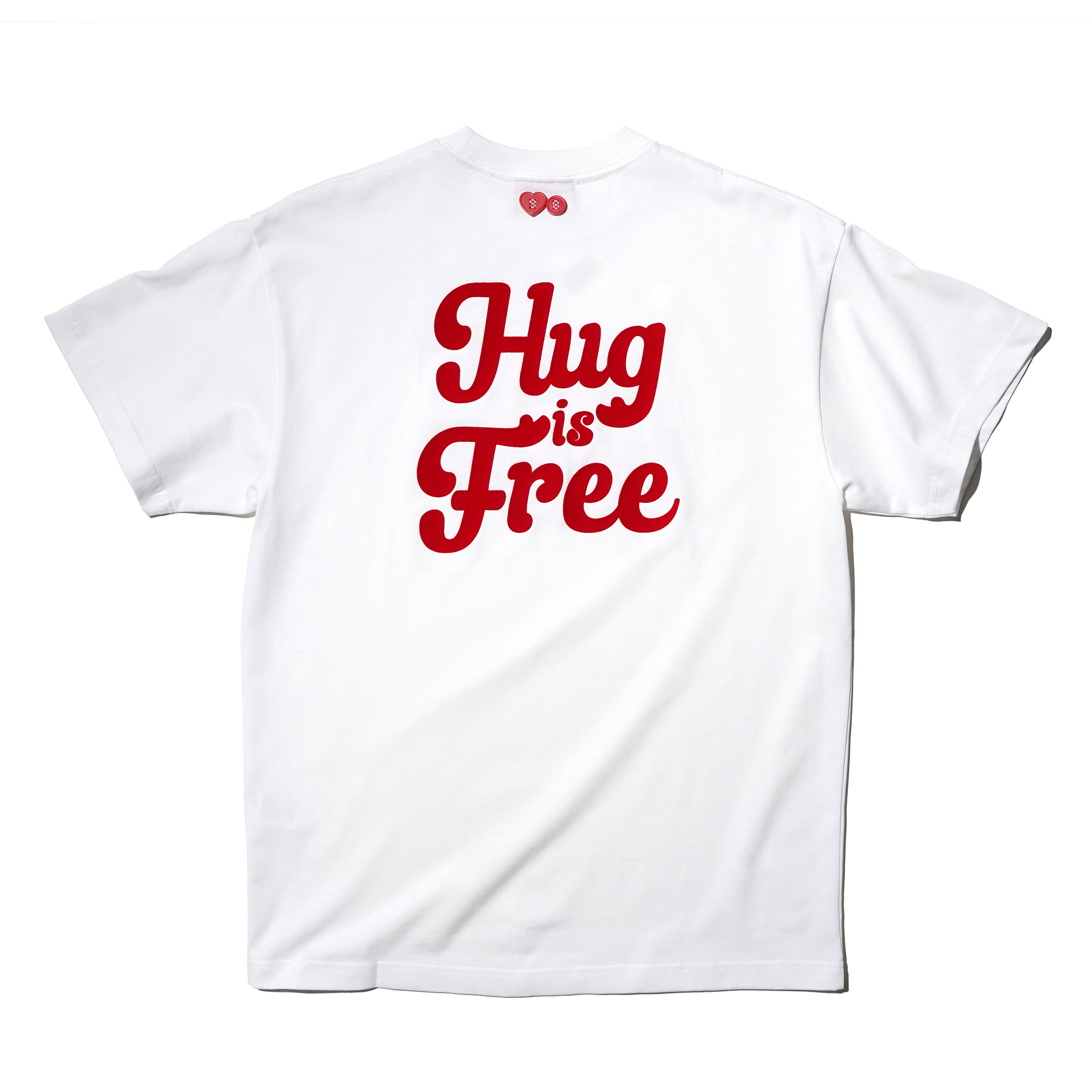 'HUG IS FREE' FLOCKING PRINT T-SHIRT
