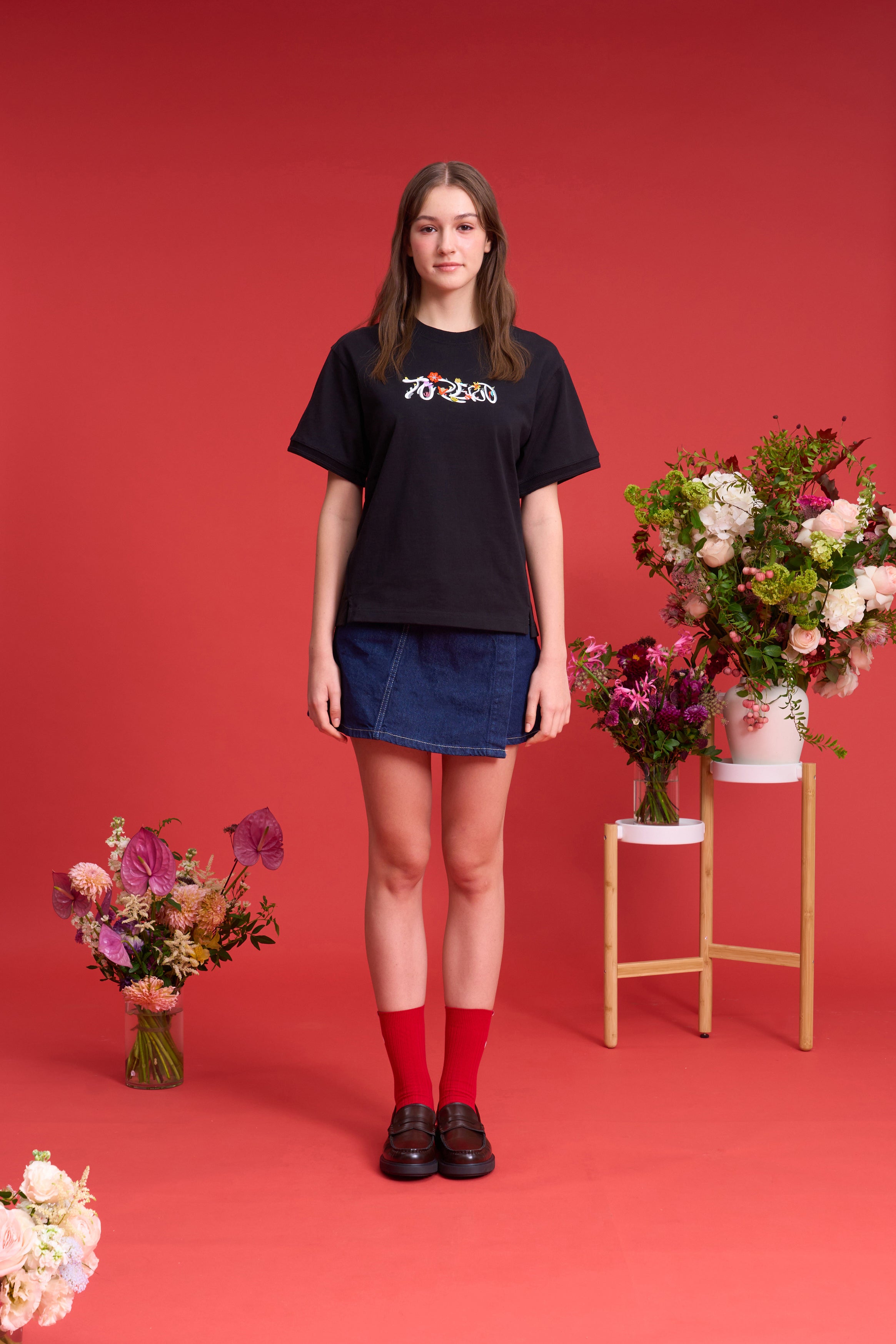 TO ZERO 'Floral Fete'  T-SHIRT (BLACK)