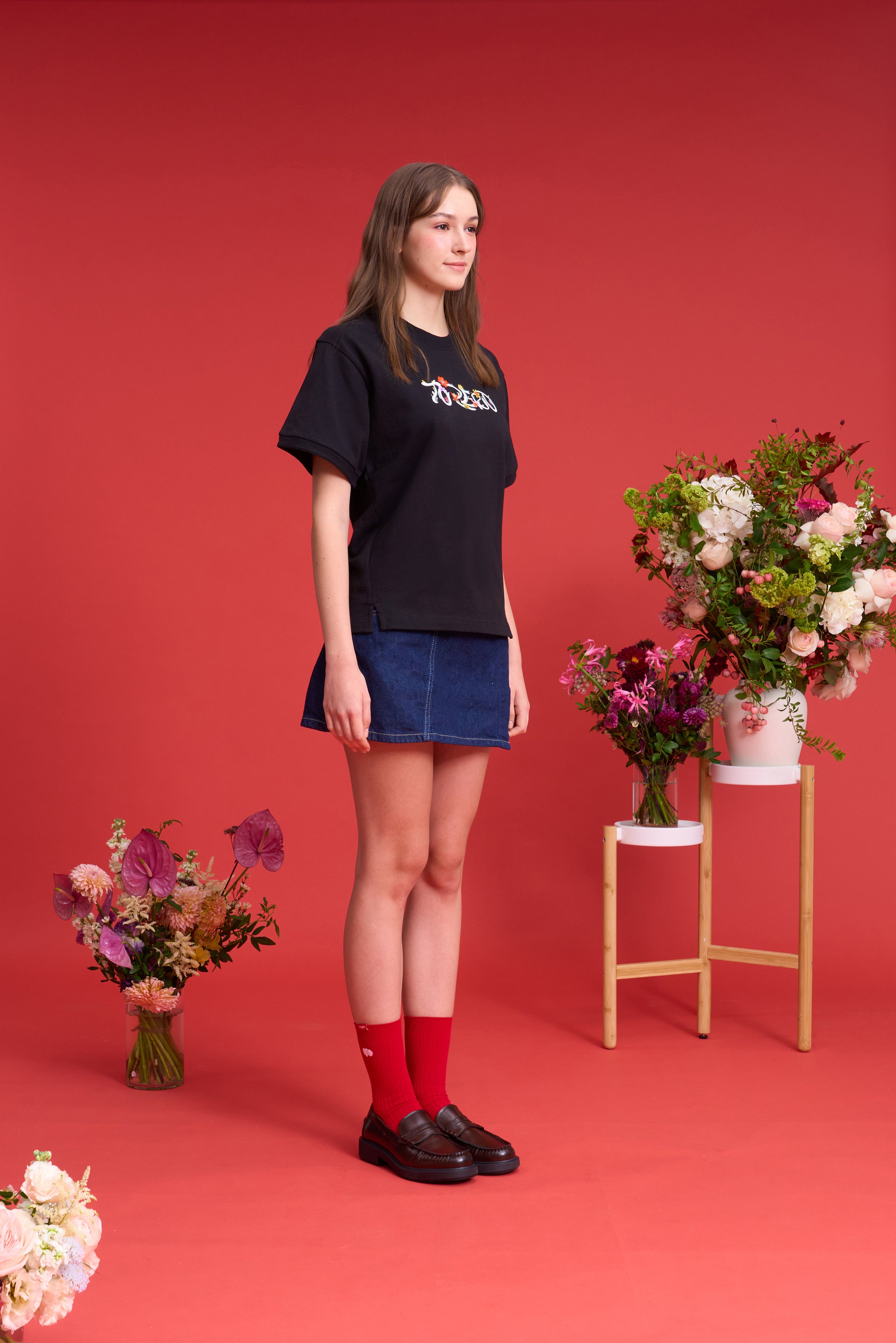 TO ZERO 'Floral Fete'  T-SHIRT (BLACK)