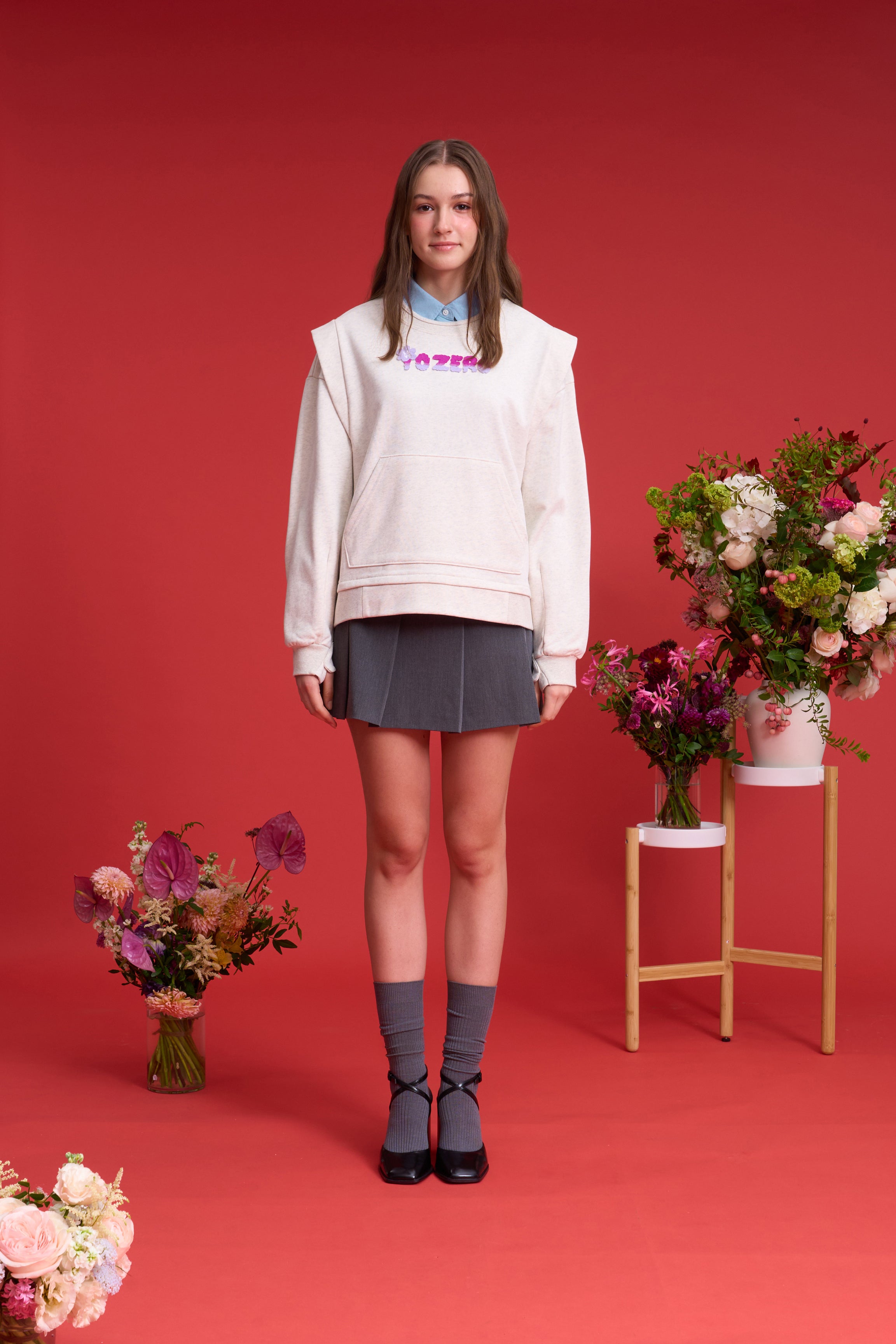 TO ZERO 'Blossom ' TOOTHBRUSH-EMBROIDERED SWEATER (LIGHT HEATHER GREY)