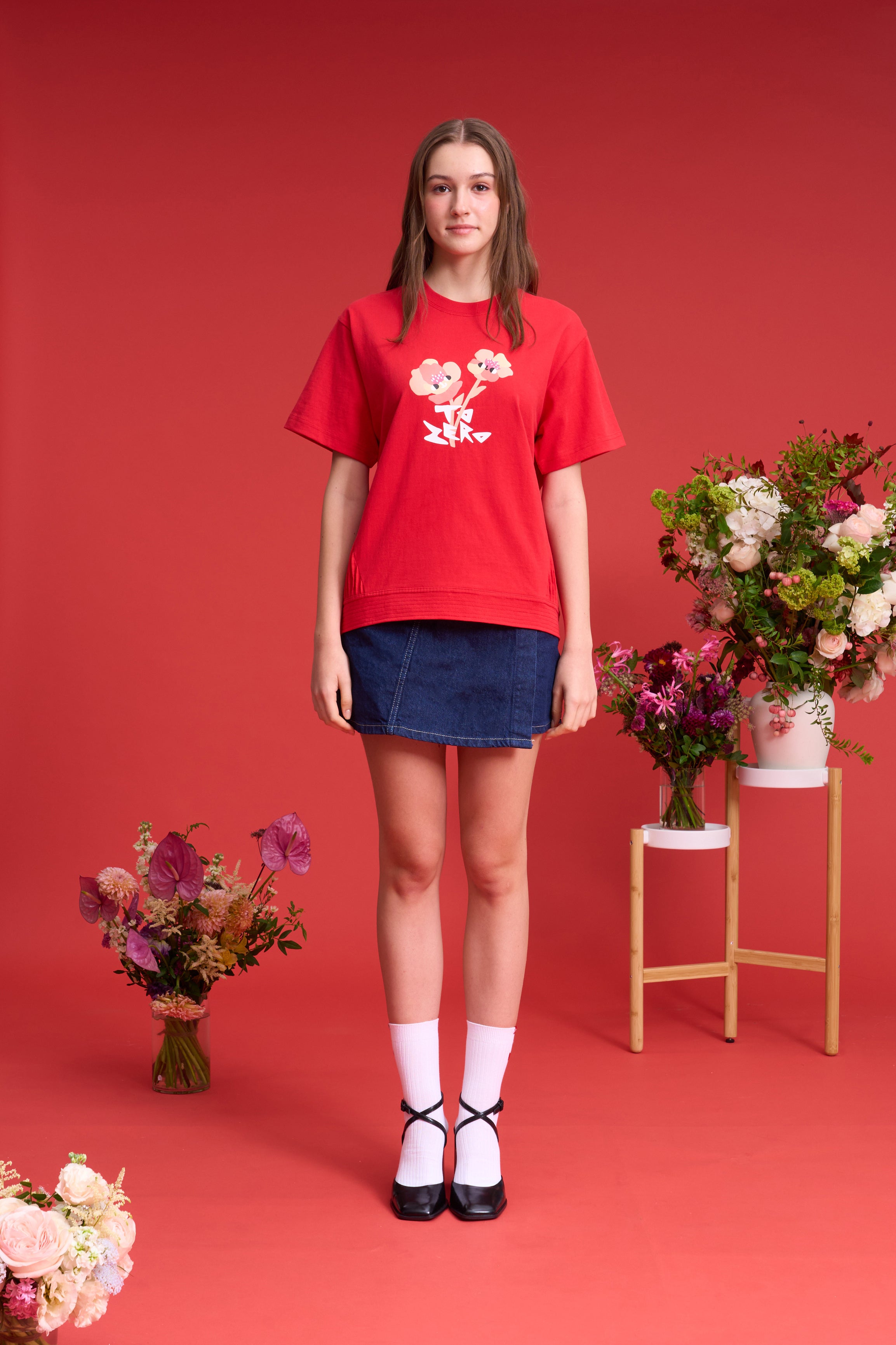 TO ZERO 'Floral Friends' T-SHIRT (RED)