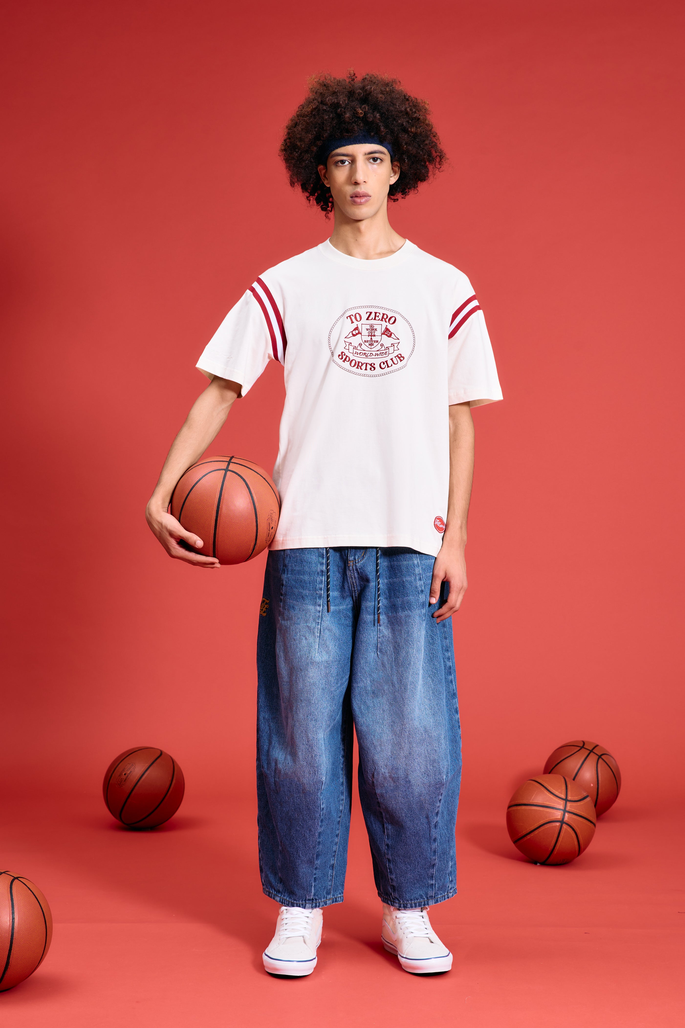 TO ZERO 'SPORTS CLUB' SHOULDER INSET T-SHIRT ( OFF WHITE )