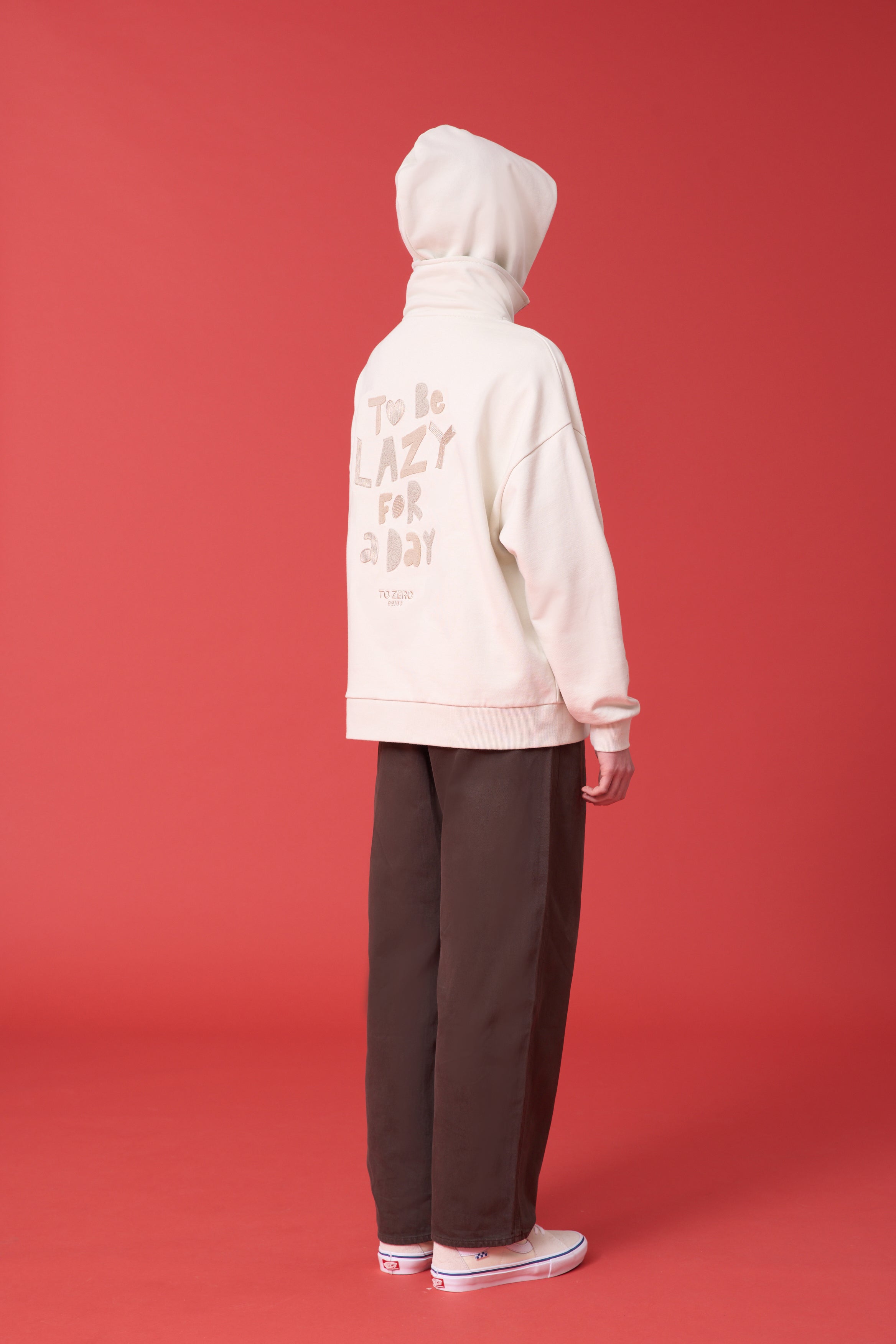 'TO BE LAZY FOR A DAY' EMBROIDERY ZIP UP HOODIE (LIGHT BEIGE)