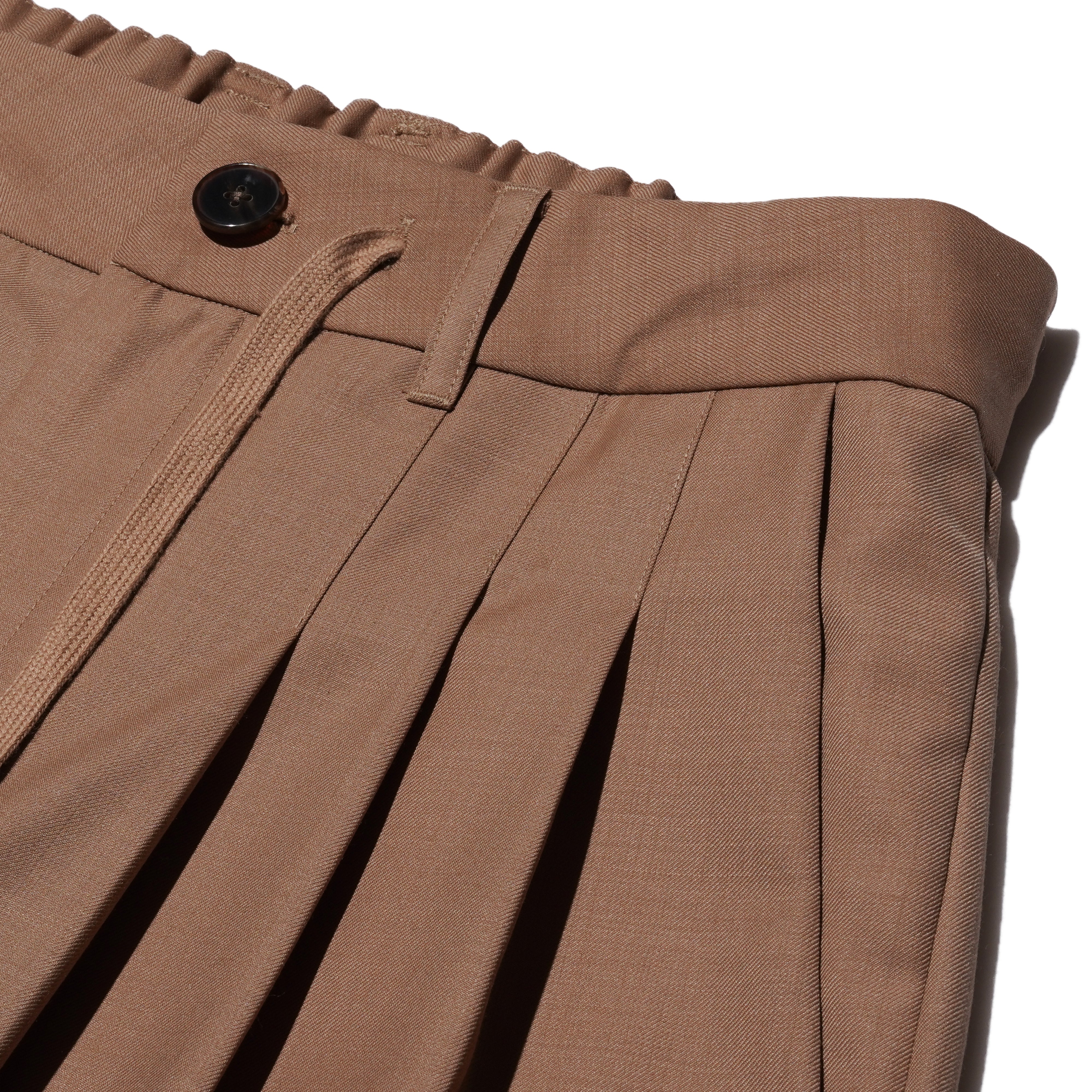 ‘TO ZERO’ Leather Patch Pleated Trousers