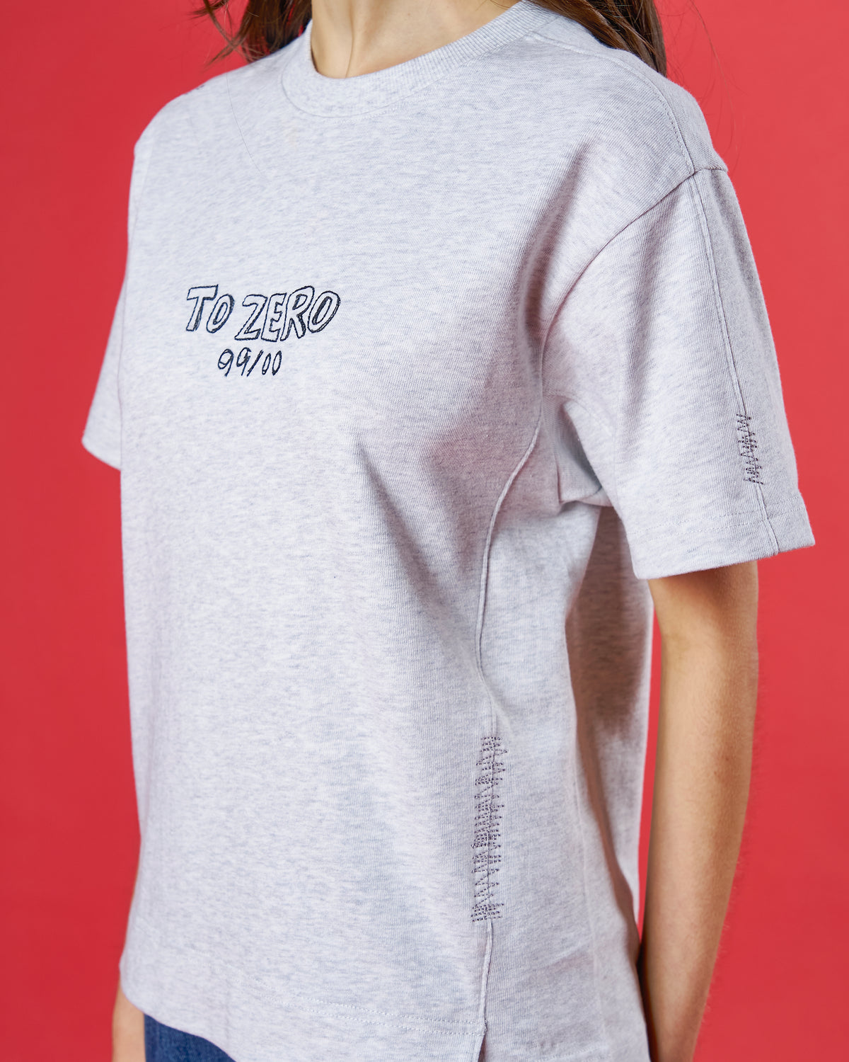 'KOTO FUR-MILY' T-SHIRT (花灰色)